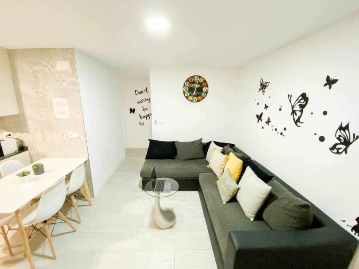 Apartment In Alicante Downtown/El Postiguet Beach Exterior photo